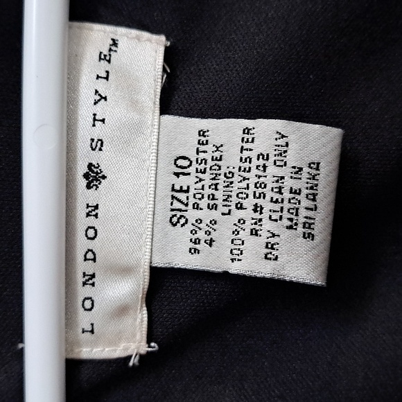 London Style Black/Green Paisley Businesses/Casual Dress. Sze 10 NWT - Picture 8 of 8